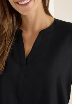 Bluse in Unifarbe