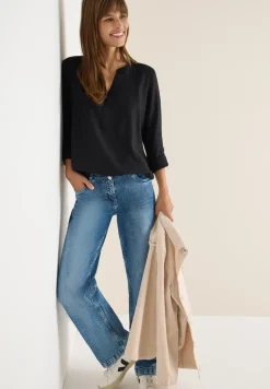 Bluse in Unifarbe