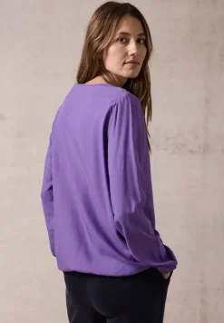 Bluse in Unifarbe