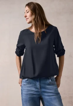 Bluse in Unifarbe