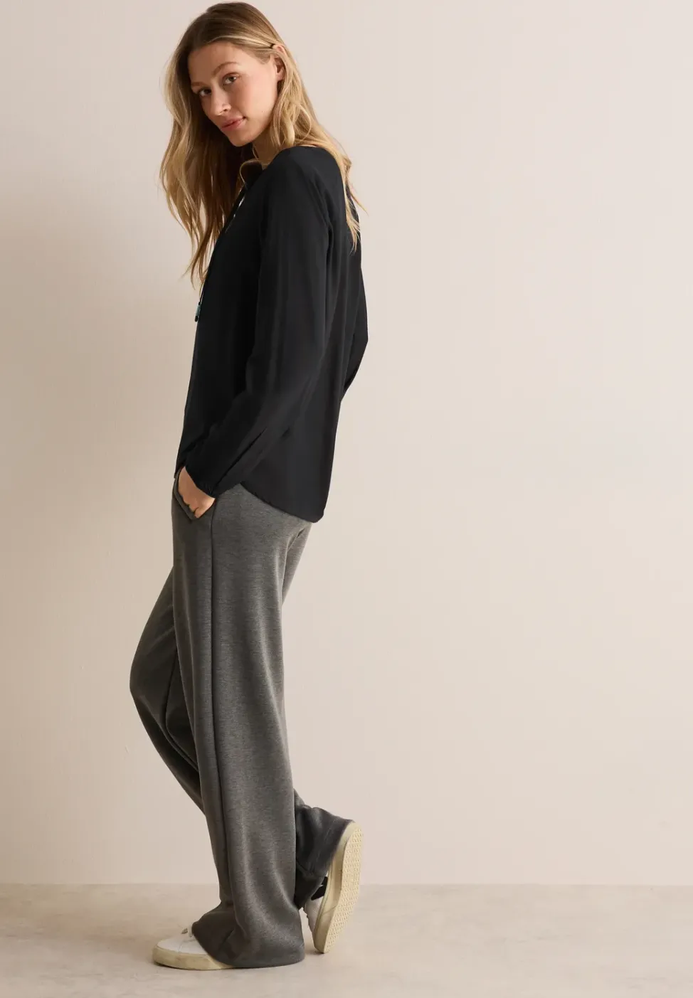 Bluse in Unifarbe