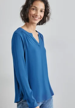 Bluse in Unifarbe