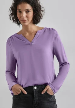 Bluse in Unifarbe