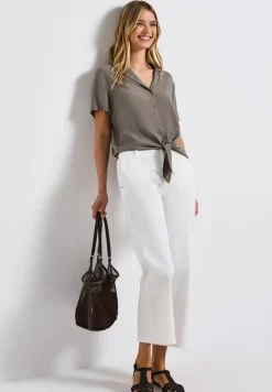 Bluse mit Bowlingkragen