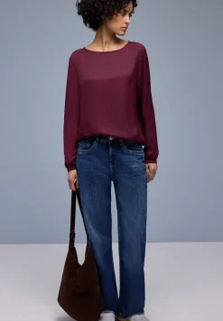 Bluse mit Elastiksaum