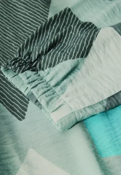 Bluse mit grafischem Muster