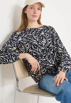 Bluse mit Knoten
