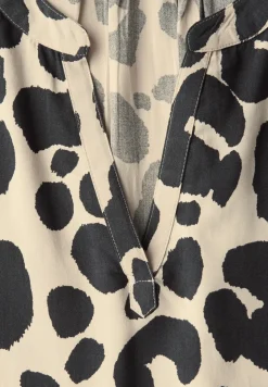 Bluse mit Leo-Muster