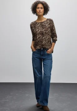 Bluse mit Leo-Muster