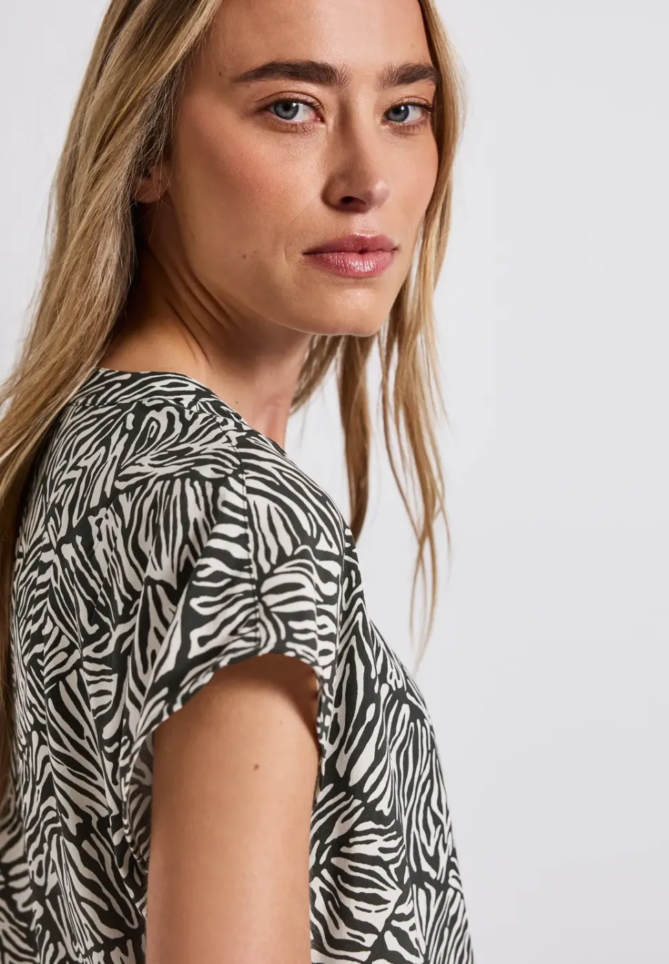 Bluse mit Minimal Print