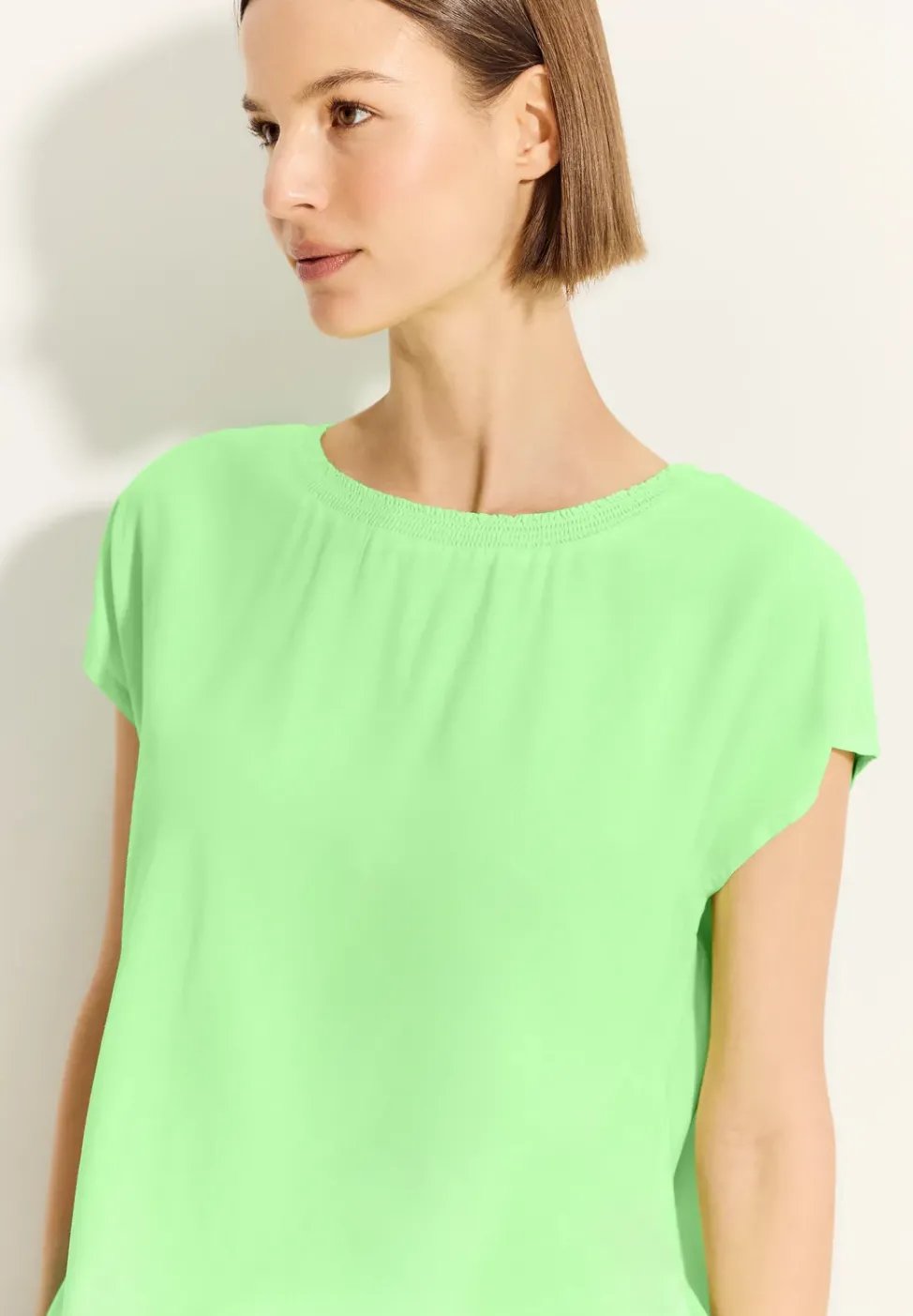 Bluse mit Raffung
