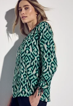 Bluse mit Raffung am Arm