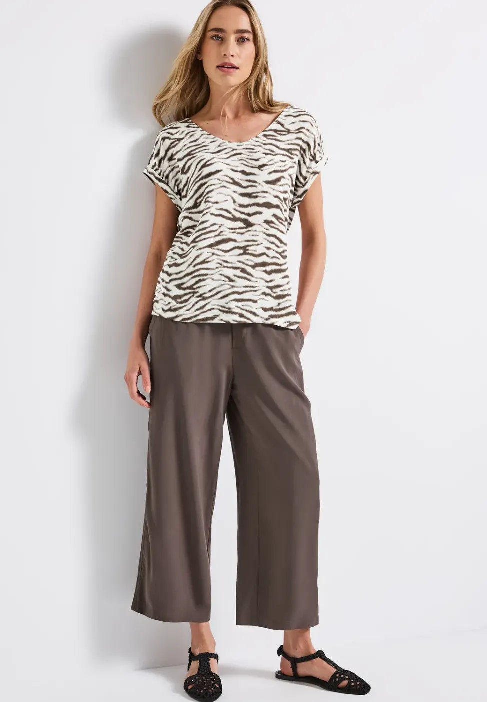 Bluse mit Rückenausschnitt
