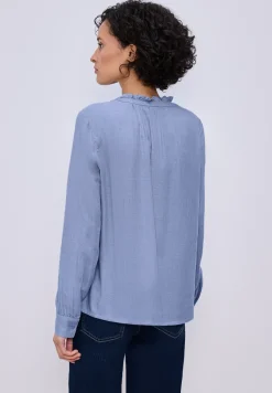 Bluse mit Rüschendetail
