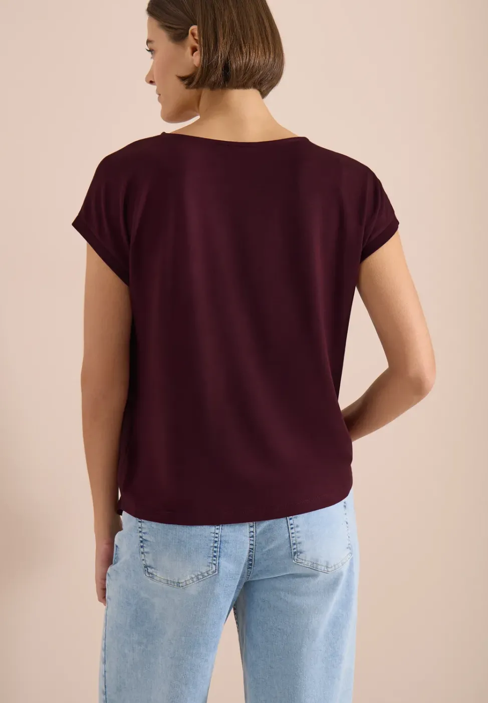 Bluse mit Rundhals und Knotendetail