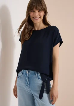 Bluse mit Rundhals und Knotendetail