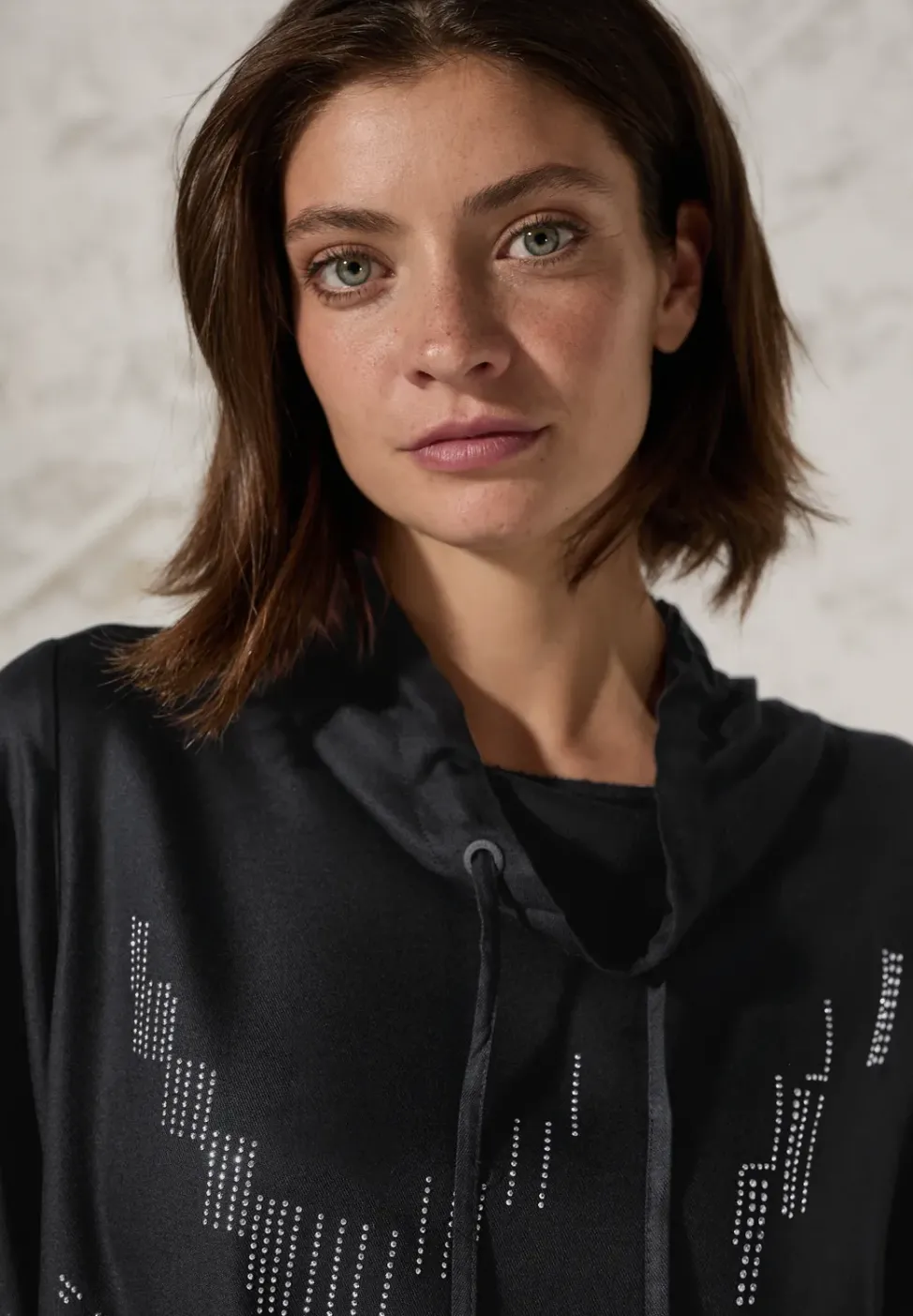 Bluse mit Schalkragen