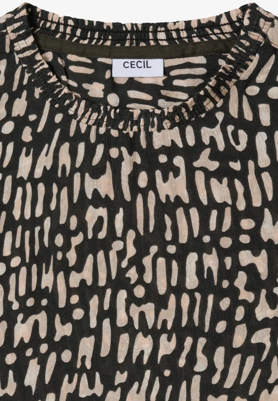 Bluse mit Smock-Ausschnitt