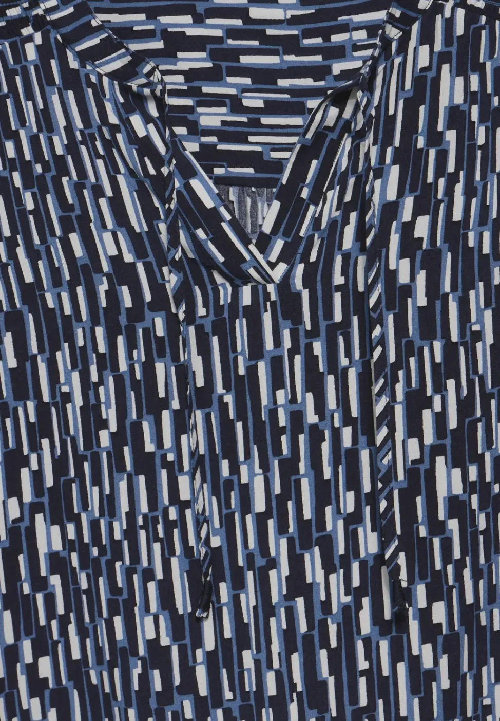 Bluse mit Smock-Detail
