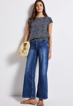 Bluse mit Smoksaum