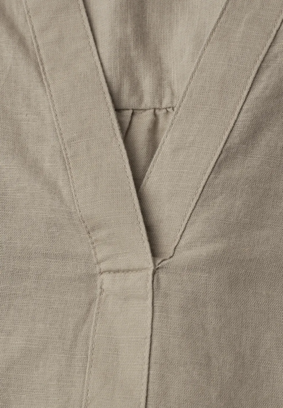 Bluse mit Split Neck aus Leinenmix