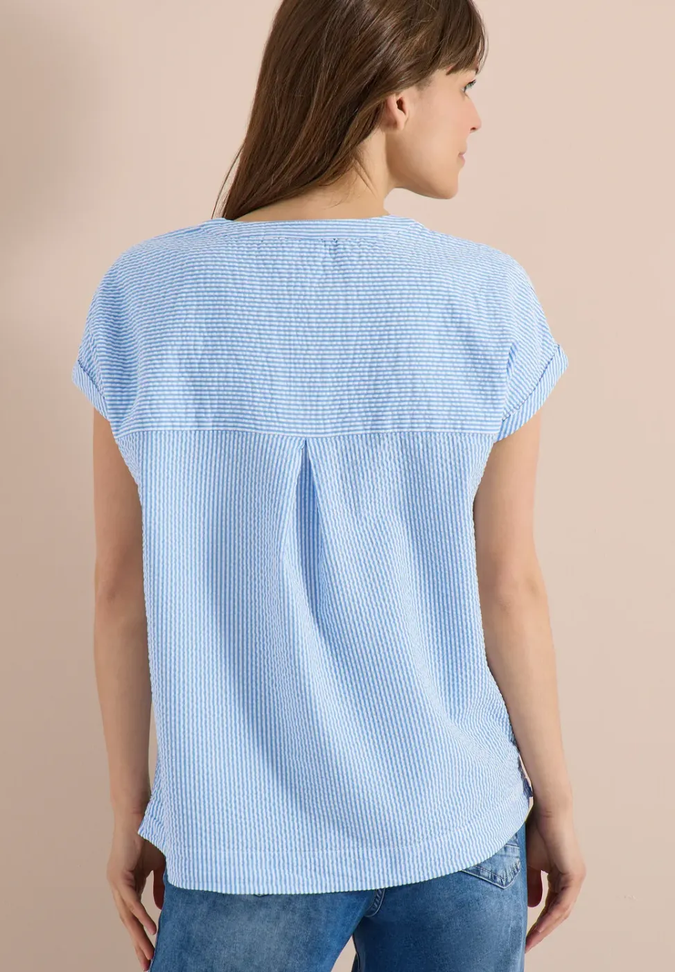 Bluse mit Split Neck in Seersuckerqualität