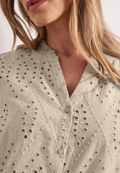 Bluse mit Split Neck und Shiffley-Muster