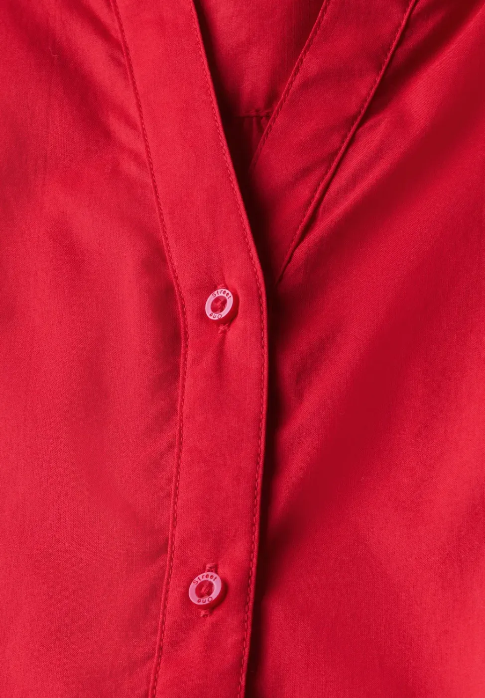 Bluse mit Tapedetails