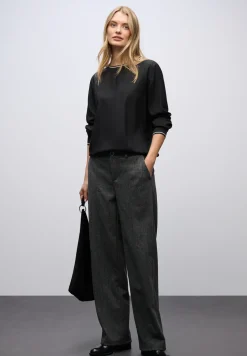 Bluse mit Tape Details