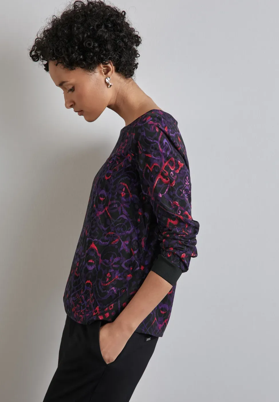 Bluse mit Tape-Details