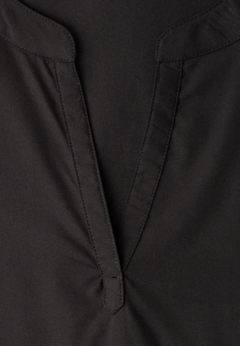 Blusenshirt in Unifarbe mit Split Neck