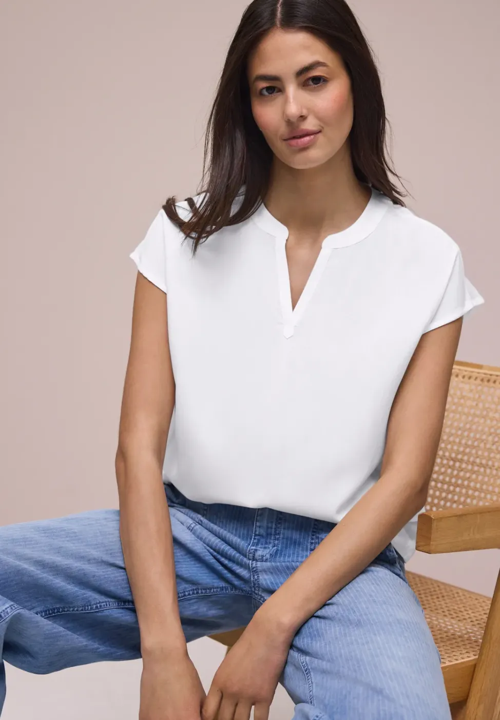 Blusenshirt in Unifarbe mit Split Neck