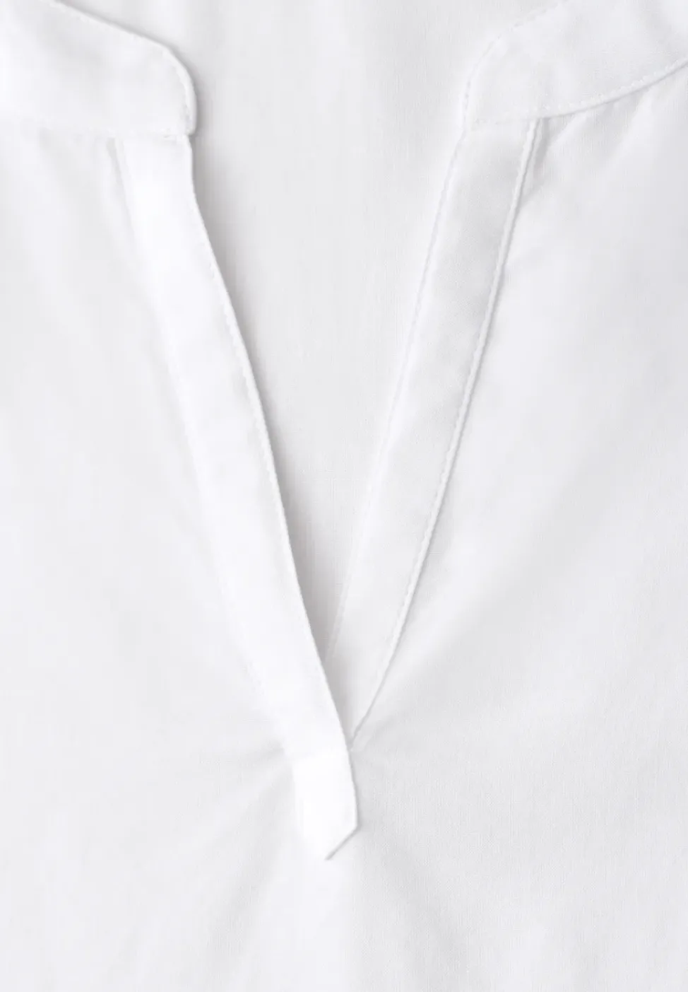 Blusenshirt in Unifarbe mit Split Neck