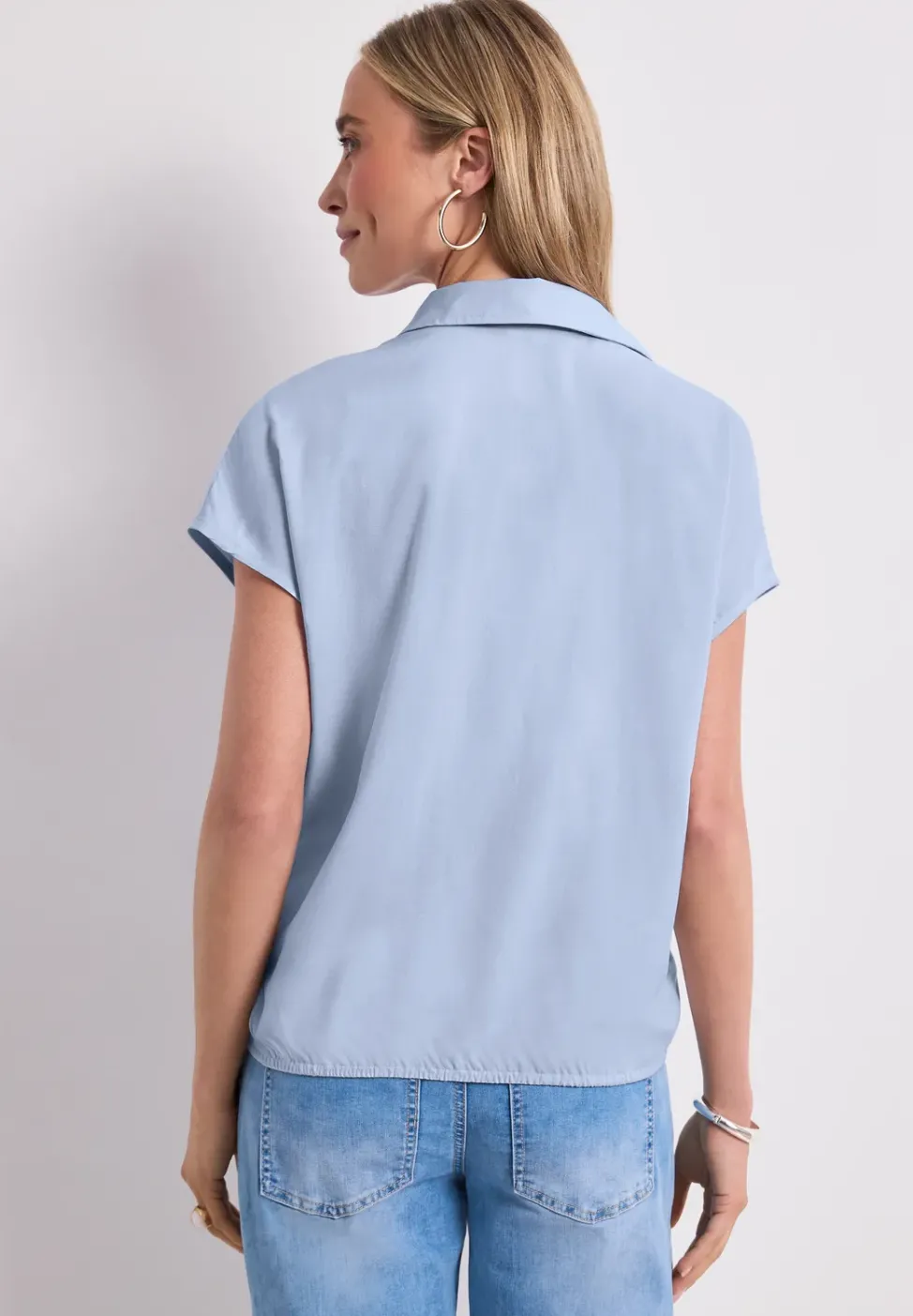 Blusenshirt mit Hemdkragen und Elastiksaum