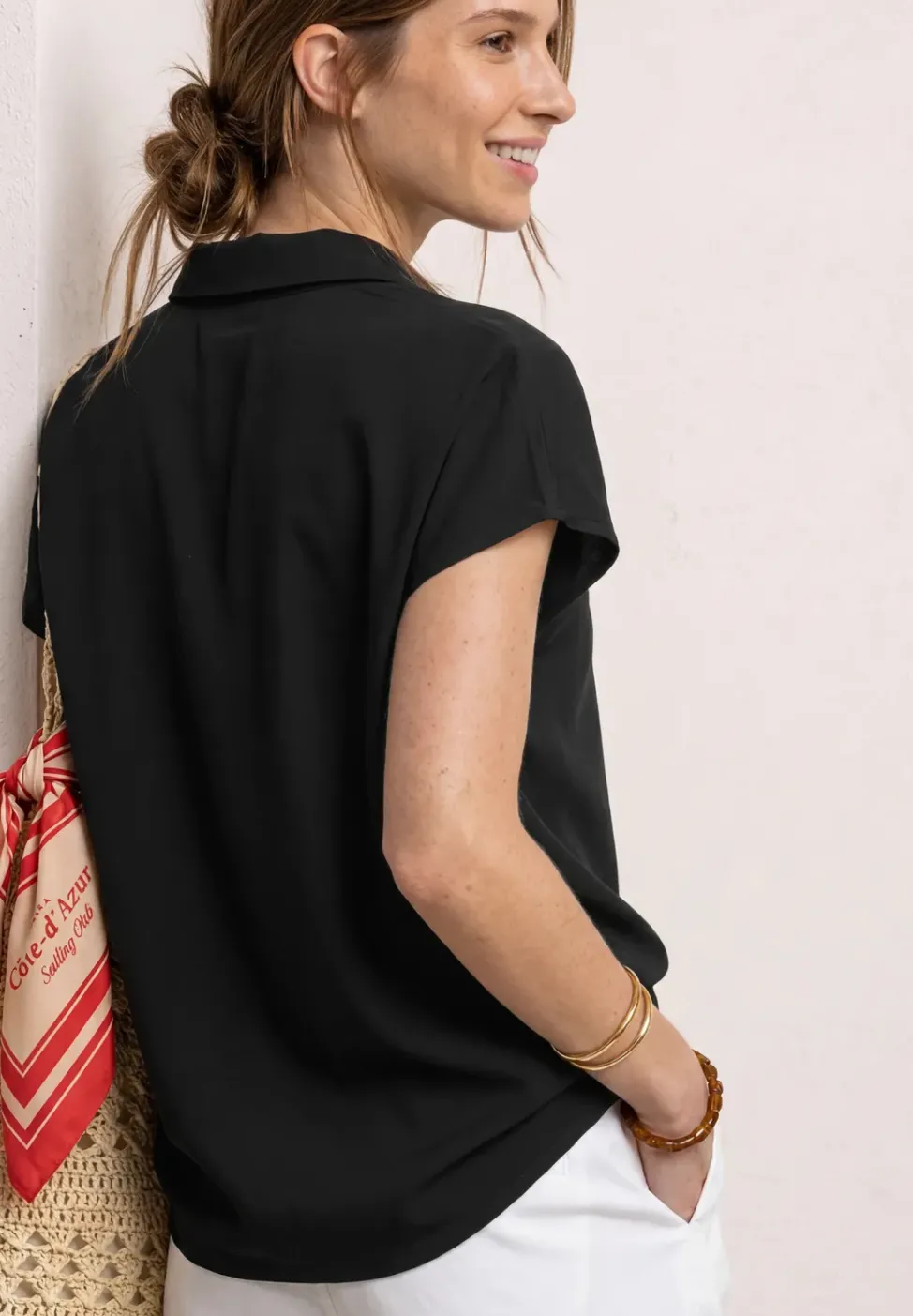 Blusenshirt mit Hemdkragen und Elastiksaum