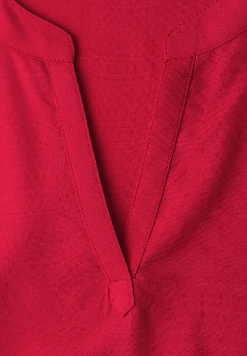 Blusenshirt in Unifarbe mit Split Neck