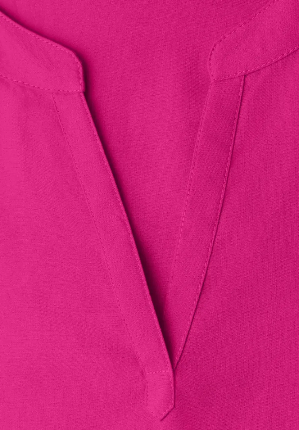 Blusenshirt in Unifarbe mit Split Neck