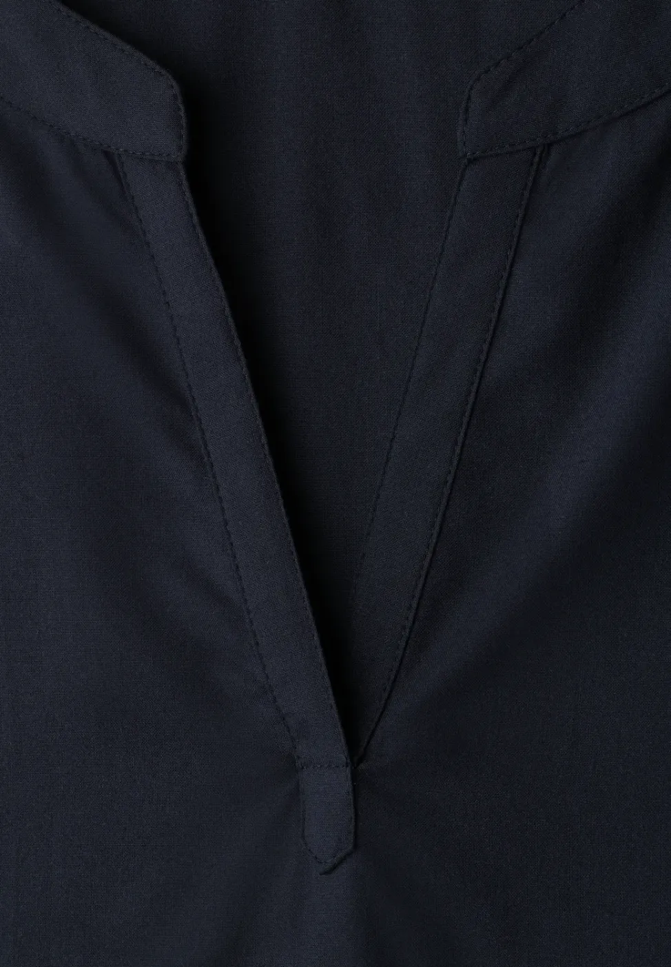 Blusenshirt in Unifarbe mit Split Neck