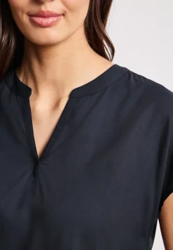 Blusenshirt in Unifarbe mit Split Neck