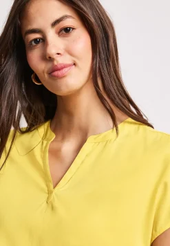 Blusenshirt in Unifarbe mit Split Neck