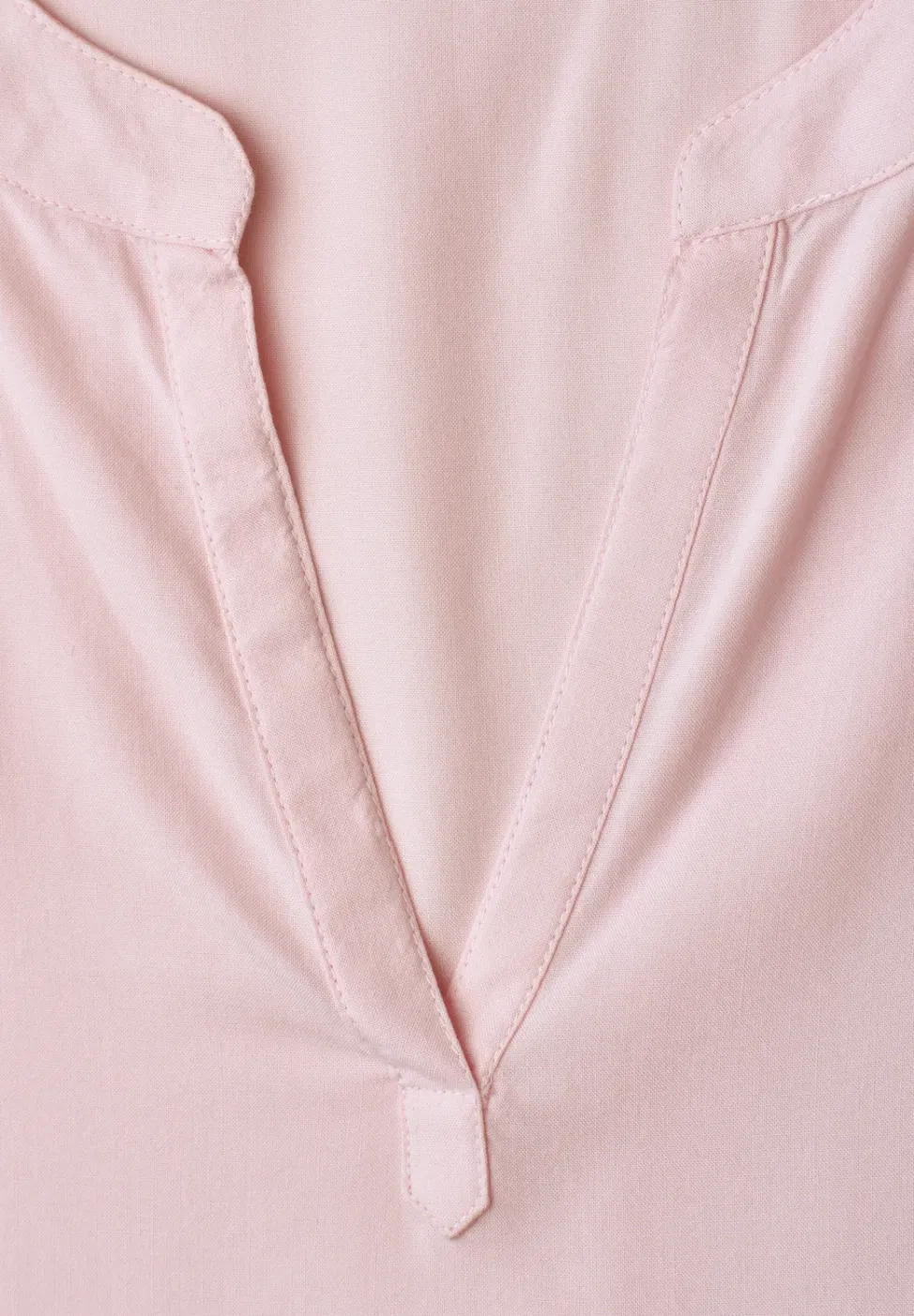 Blusenshirt in Unifarbe mit Split Neck
