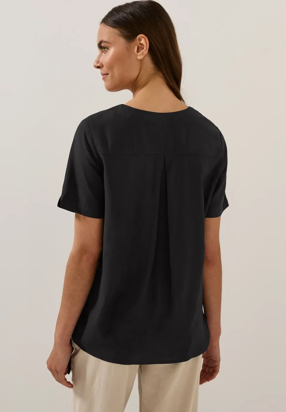 Blusenshirt mit Knoten