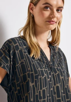 Blusenshirt mit Puzzle Print