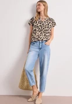 Blusenshirt mit Split Neck und Smokdetail