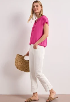 Blusenshirt mit Split Neck und Smokdetail