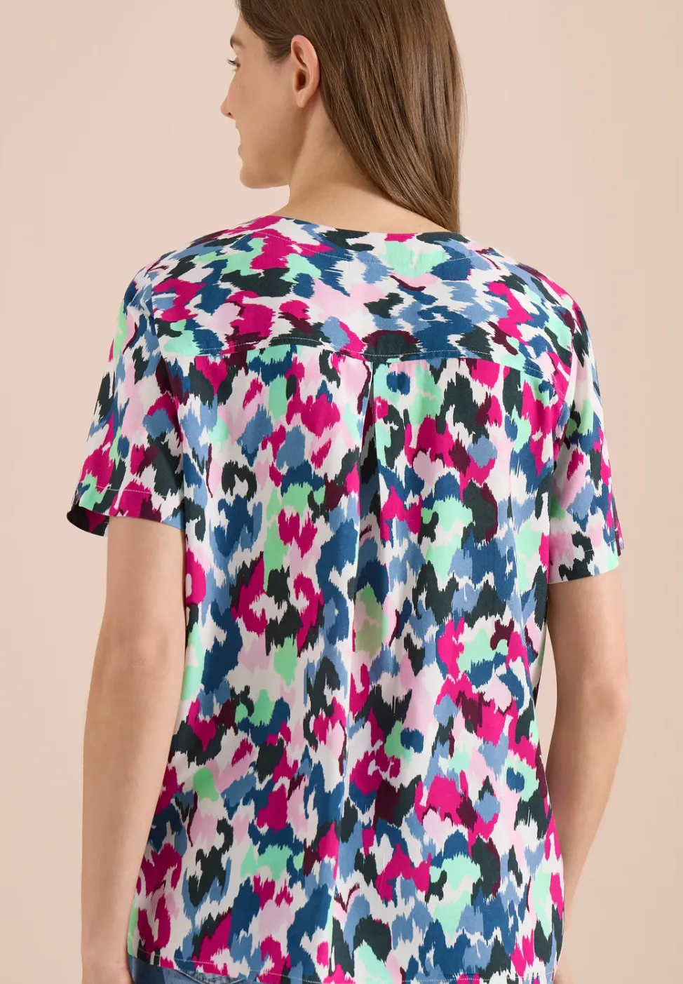 Blusenshirt mit V-Neck und Knoten