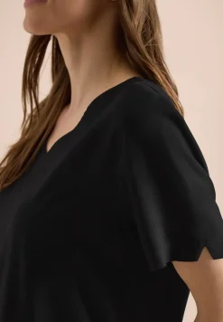 Blusenshirt mit V-Neck und Knoten