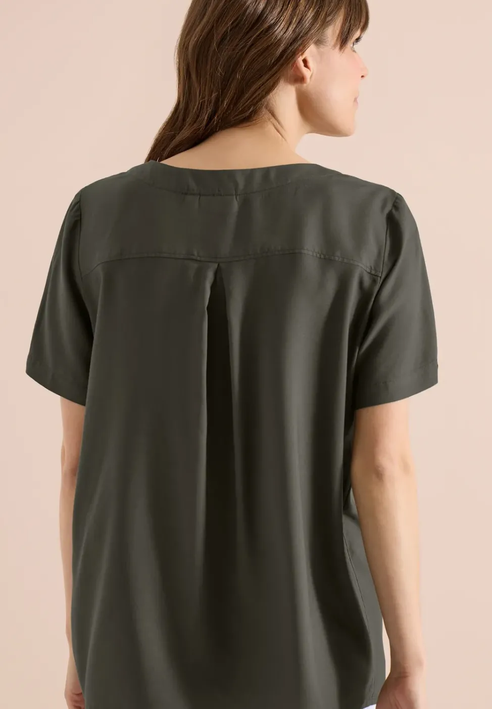 Blusenshirt mit V-Neck und Knoten