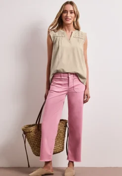 Blusentop mit Split Neck und Shiffleydetails