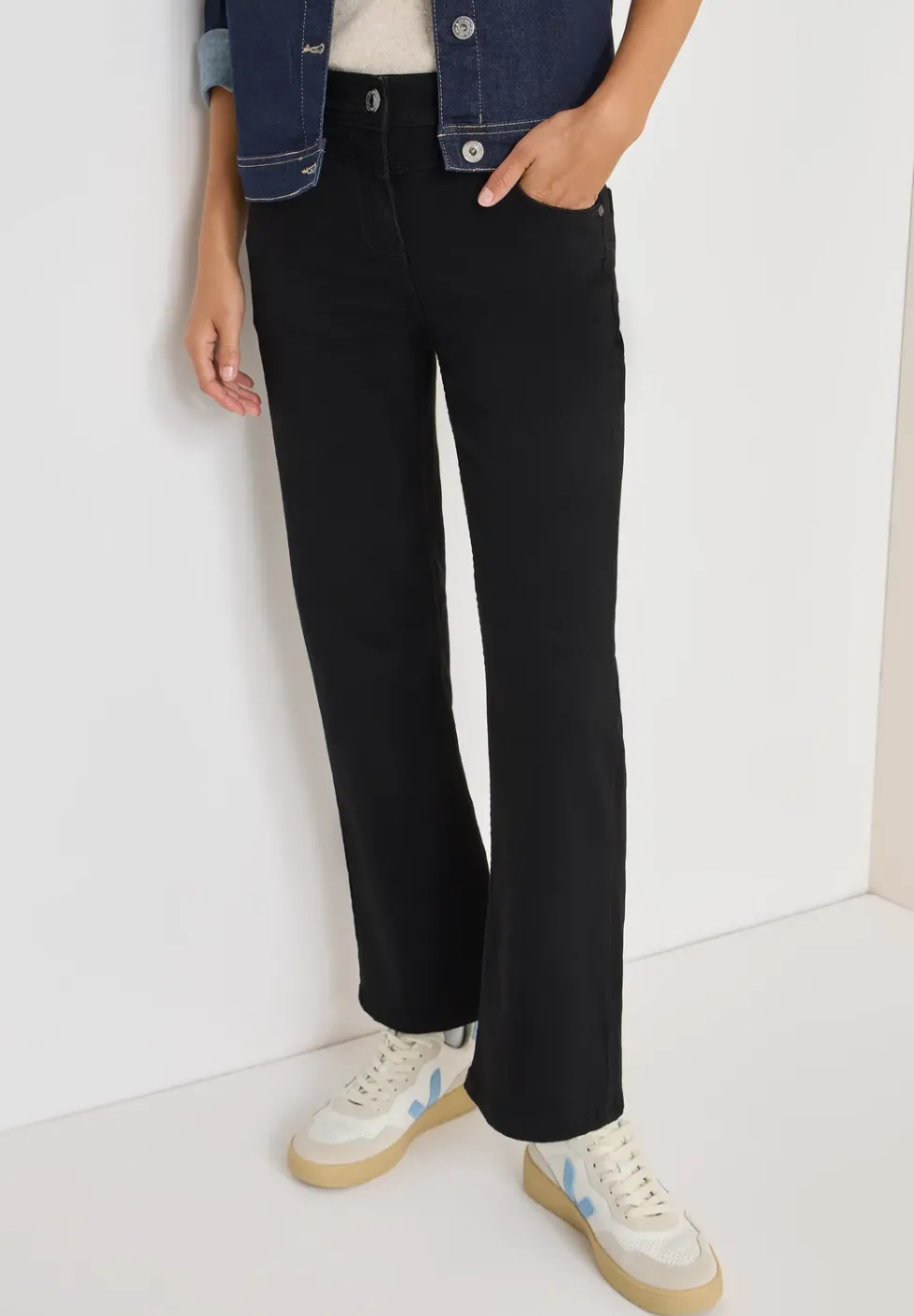 Bootcut Jeans